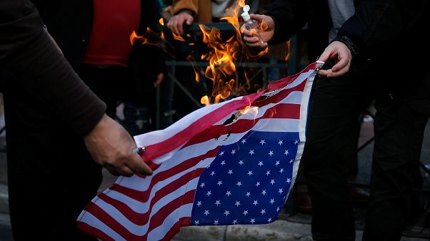 Grèce : manifestation contre les frappes occidentales en Syrie Grèce : manifestation contre les frappes occidentales en Syrie