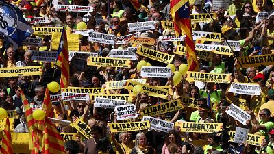 Großdemo in Barcelona: "Freiheit für politische Gefangene"