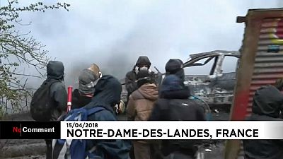 Ativistas continuam em Notre-Dame-des-Landes