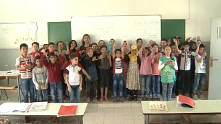 أطفال سوريين في مدرسة الشياح الابتدائية الرسمية - إحدى ضواحي بيروت