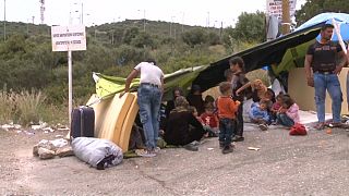 Yunanistan'daki mülteciler ülkelerine dönmek istiyor