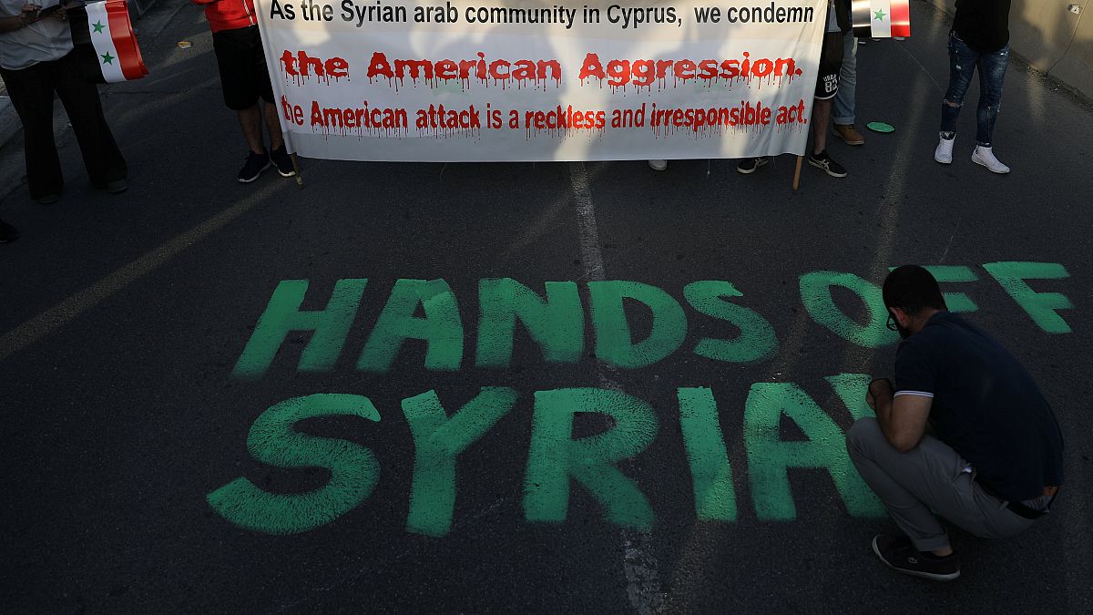 Kύπρος: Διαδήλωση κατά της επέμβασης στη Συρία