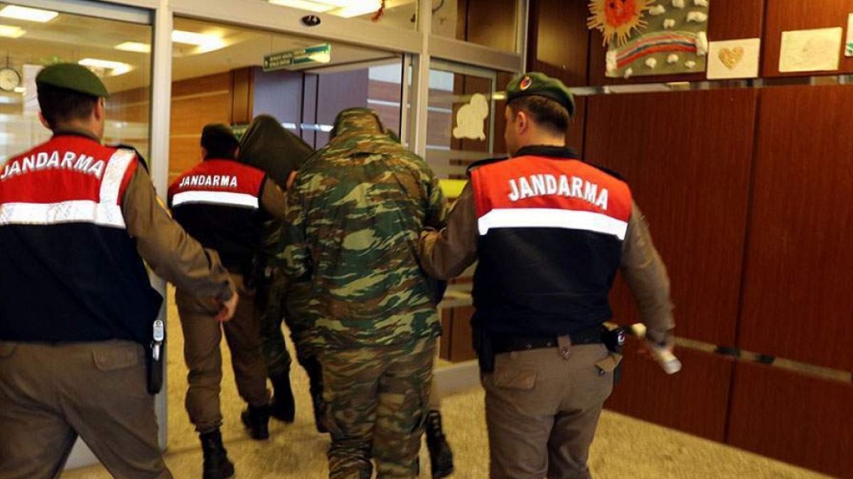 Ευρωκοινοβούλιο: Θα καλέσει την Τουρκία να απελευθερώσει τους Έλληνες στρατιωτικούς