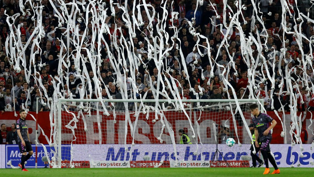 Bundesliga'da haftaya video hakem uygulaması damga vurdu 