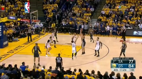 Play Off NBA: i Golden State warriors conVincono contro gli Spurs Play Off NBA: i Golden State warriors conVincono contro gli Spurs