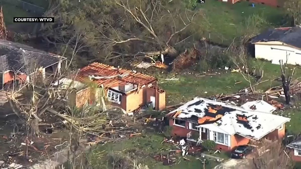 Usa: tornado investe la Carolina del Nord, un morto e ingenti danni