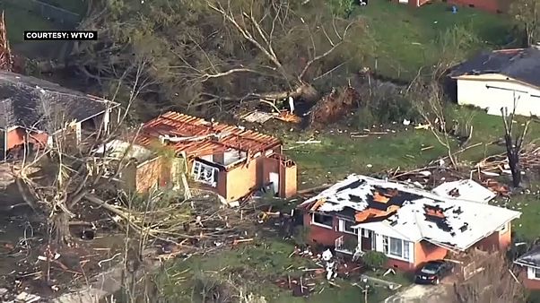 Usa: tornado investe la Carolina del Nord, un morto e ingenti danni Usa: tornado investe la Carolina del Nord, un morto e ingenti danni