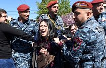 Erivan sokaklarında olaylı eylemler