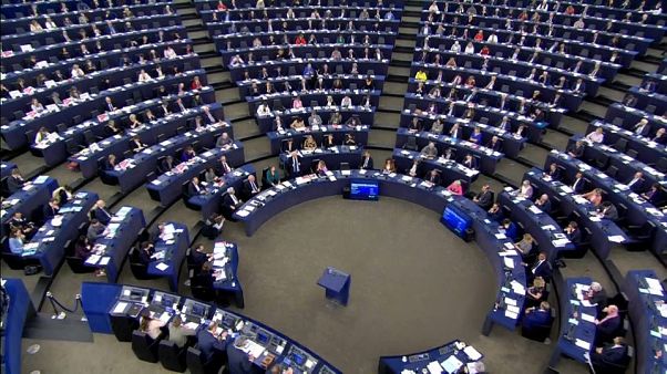 Eurodiputados a favor y en contra de la intervención en Siria Eurodiputados a favor y en contra de la intervención en Siria