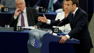 Macron pide más "soberanía europea" y menos repliegue nacional