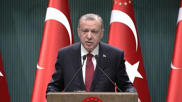 Erdogan adelanta las elecciones en Turquía Erdogan adelanta las elecciones en Turquía
