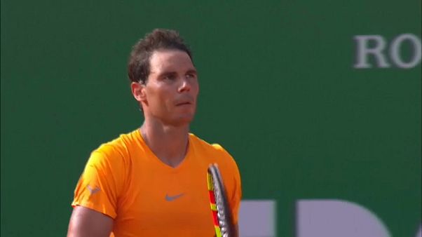 Nadal comienza con éxito la defensa de su corona Nadal comienza con éxito la defensa de su corona