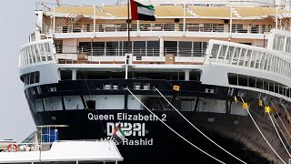 شاهد: "فندق الملكة إليزابيث 2" يفتح أبوابه أمام الزوار في ميناء دبي