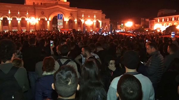 Erivan'da protestocular Erivan'da protestocular
