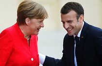 [ÉLŐ] Merkel és Macron Európa jövőjéről