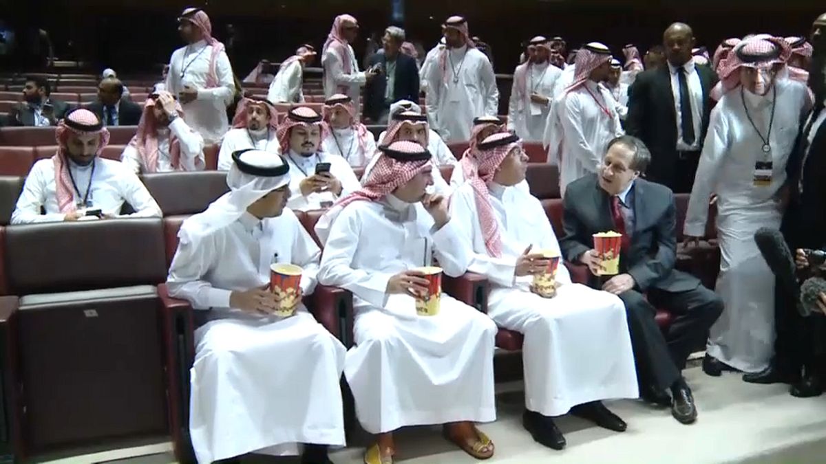 В Саудовской Аравии открылся первый за последние 40 лет кинотеатр