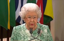 Isabel II aboga por su hijo ante la Commonwealth