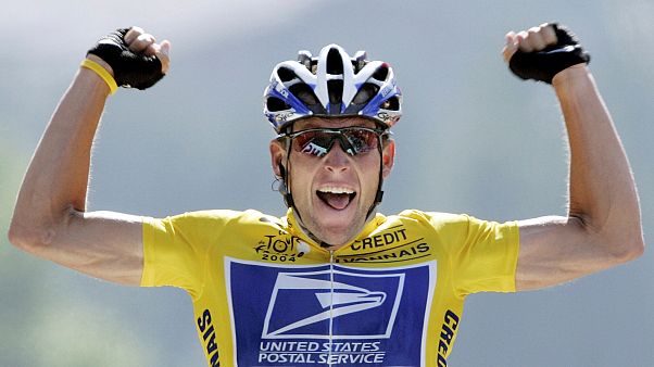 Lance Armstrong patteggia all'ultimo processo Lance Armstrong patteggia all'ultimo processo