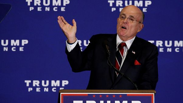 Rudy Giuliani entra nel team legale di Trump Rudy Giuliani entra nel team legale di Trump