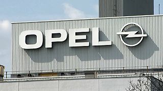 Opel-Sanierung: Fast 50 % der Stellen sollen abgebaut werden
