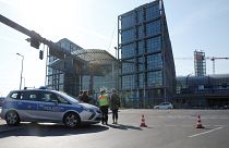 Bombalar üzerinde uyuyan Berlin'de yeni alarm