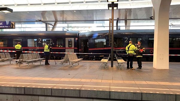 Avusturya'nın Salzburg kentinde tren kazası: 54 yaralı Avusturya'nın Salzburg kentinde tren kazası: 54 yaralı