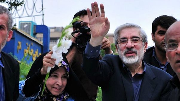 تابش به نقل از خاتمی: رفع حصر از سوی رهبری به شورای عالی امنیت ارجاع داده شد تابش به نقل از خاتمی: رفع حصر از سوی رهبری به شورای عالی امنیت ارجاع داده شد