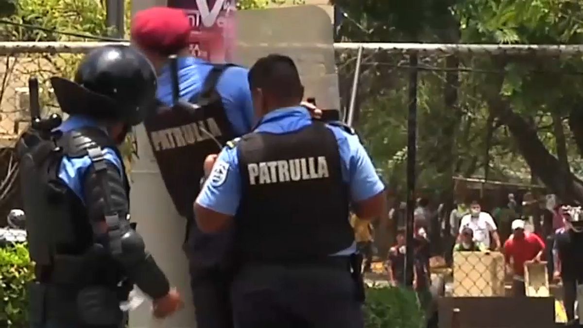 Nicaragua: Szenen wie in einem Bürgerkrieg