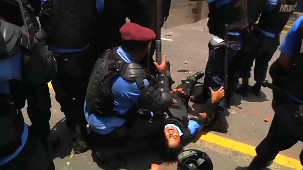 Протесты в Никарагуа обострились Протесты в Никарагуа обострились