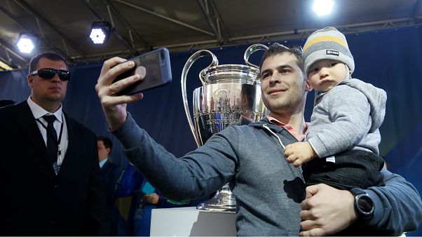Şampiyonlar Ligi Kupası Kiev'de Şampiyonlar Ligi Kupası Kiev'de