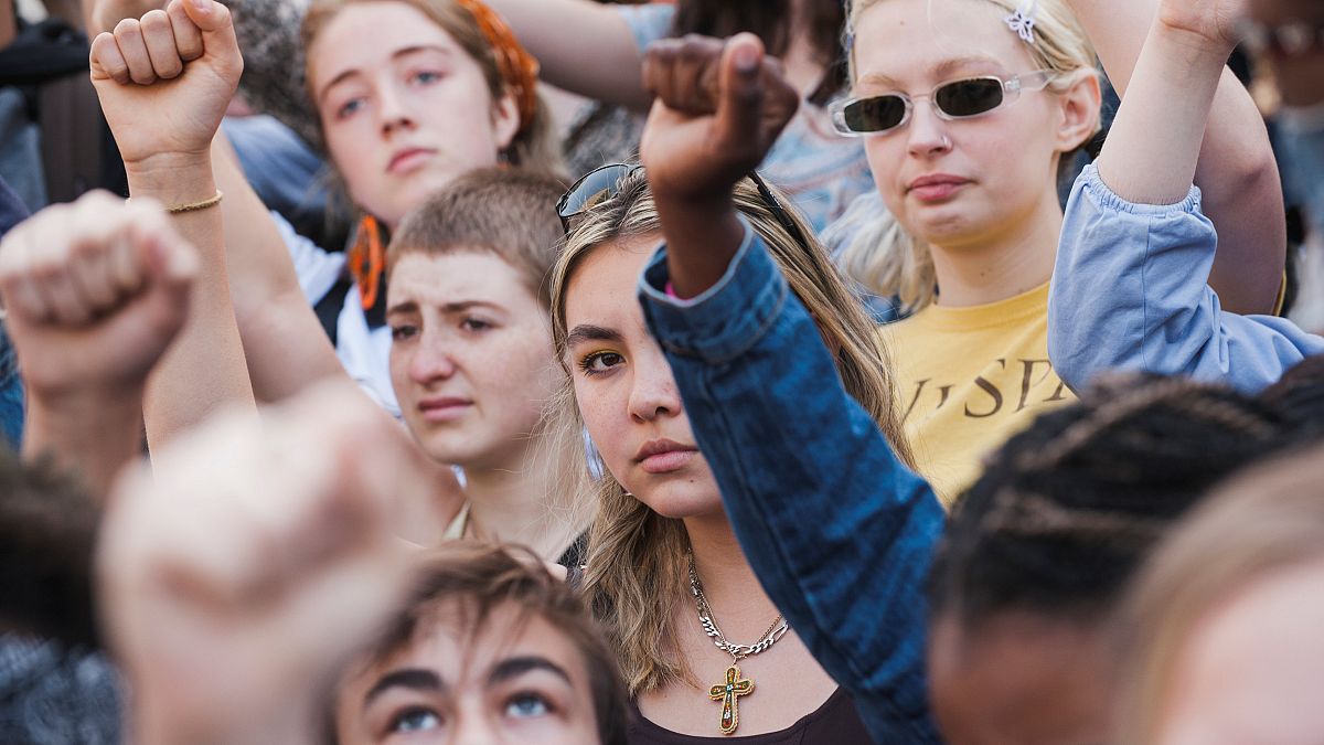 19 Jahre nach Columbine: Schüler protestieren gegen Waffengewalt