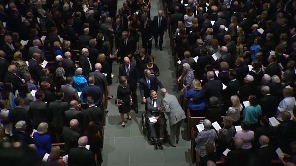 Le più potenti dinastie politiche americane ai funerali di Barbara Bush Le più potenti dinastie politiche americane ai funerali di Barbara Bush
