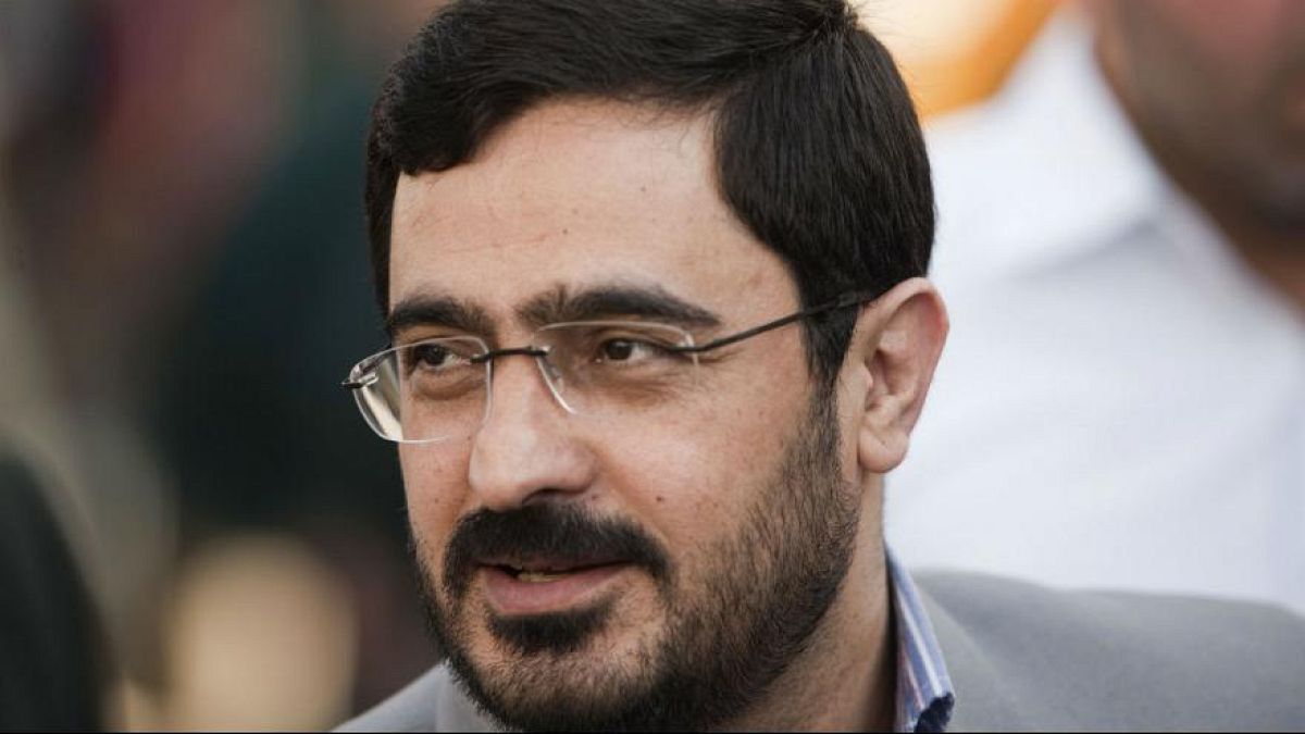 إيران تعتقل ممثل إدعاء سابق أدين في قضية وفاة معتقل عام 2009