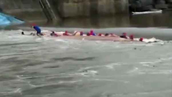 Seventeen drown in Dragon Boat accident in China Seventeen drown in Dragon Boat accident in China
