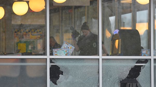 ABD'nin Tennessee eyaletinde silahlı saldırı: 3 kişi öldü ABD'nin Tennessee eyaletinde silahlı saldırı: 3 kişi öldü
