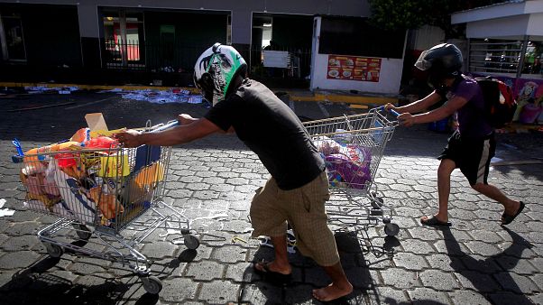 Ortega revoga polémica lei da segurança social Ortega revoga polémica lei da segurança social