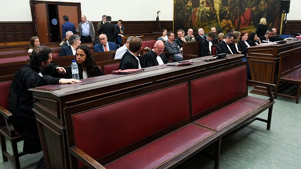 Предполагаемый организатор терактов в Париже осуждён в Бельгии Предполагаемый организатор терактов в Париже осуждён в Бельгии