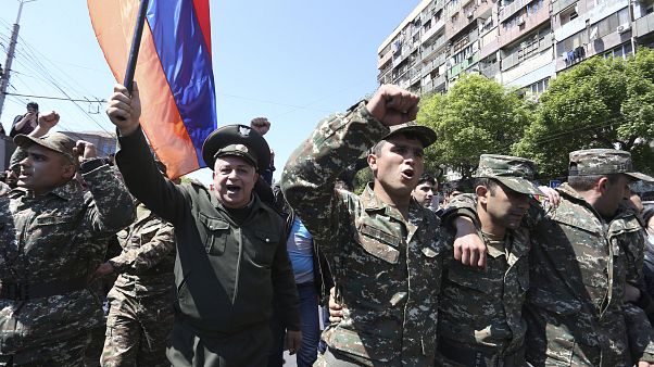 Серж Саргсян ушёл, улицы ликуют Серж Саргсян ушёл, улицы ликуют