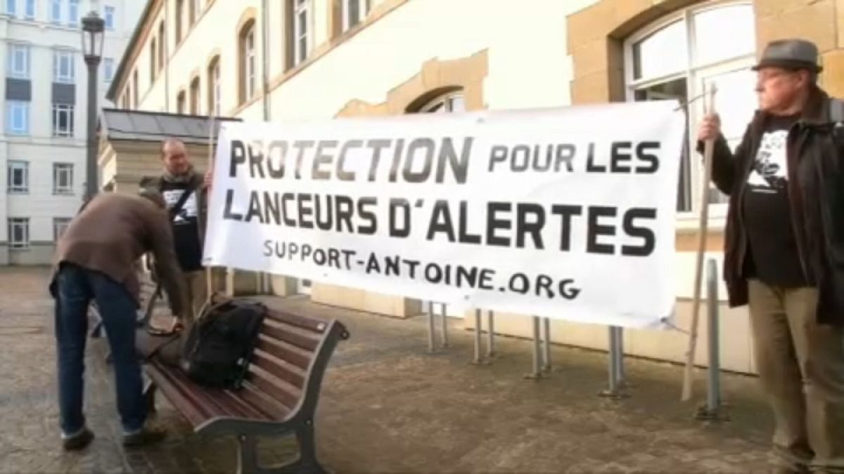 Bruselas propone una directiva para proteger a los denunciantes