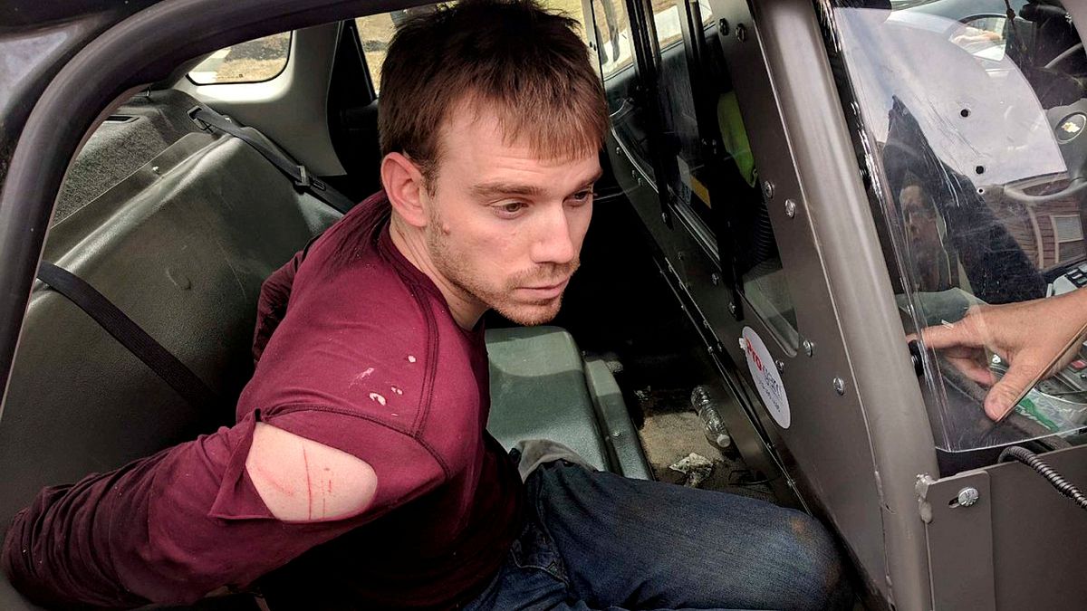 Συνελήφθη ο φερόμενος ως «γυμνός ένοπλος» στο Νάσβιλ
