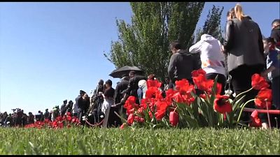 Armenia: marcia per commemorare massacro nella Grande Guerra