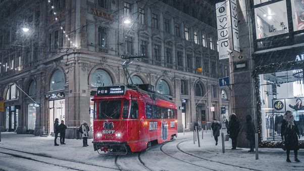 Finlandia pone fin a la renta básica de 560 euros Finlandia pone fin a la renta básica de 560 euros