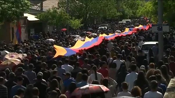 Armenien: Opposition macht weiter Druck Armenien: Opposition macht weiter Druck
