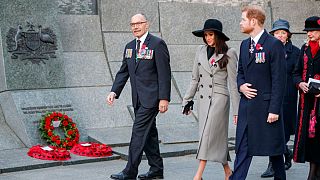 Az elesett ausztrál és új-zélandi katonákra emlékeztek