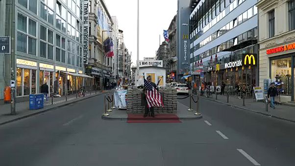 Merkel Trumphoz látogat Merkel Trumphoz látogat