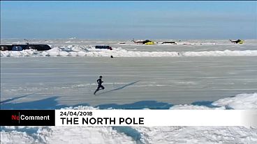 بالفيديو: العداء الإيرلندي بول روبنسون يسجل رقماً قياسياً في القطب الشمالي