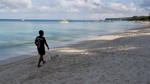 Boracay, île de rêve des Philippines, fermée aux touristes Boracay, île de rêve des Philippines, fermée aux touristes