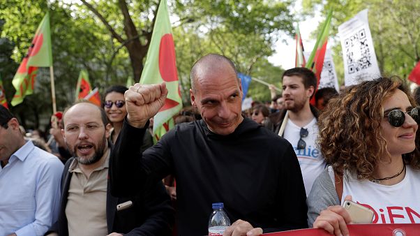 Varoufakis: "Dizer que há retoma na Grécia é um insulto" Varoufakis: "Dizer que há retoma na Grécia é um insulto"