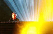 Σε αυτοκτονία αποδίδεται ο θάνατος του DJ Αβίτσι