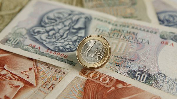 Η Bundesbank κέρδισε 3,4 δισ. ευρώ από τα ελληνικά κρατικά ομόλογα Η Bundesbank κέρδισε 3,4 δισ. ευρώ από τα ελληνικά κρατικά ομόλογα